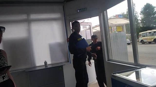 2 ч. ДИКИЕ ХАБАЛКИ ВЫЗВАЛИ ГБР НА ПОКУПАТЕЛЕЙ! смотреть онлайн