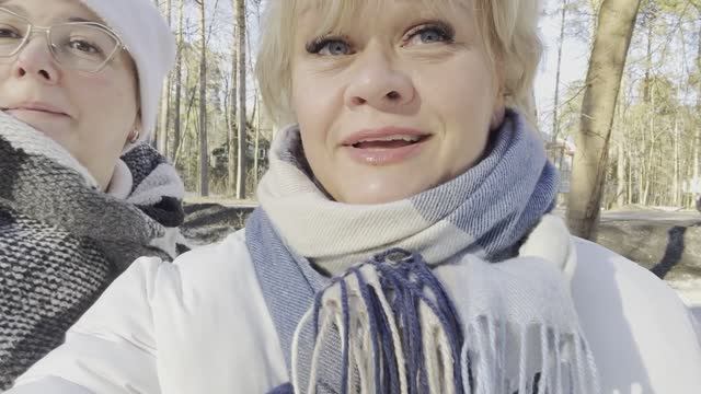 Отдых с подругой, шокирующие истории ! смотреть онлайн