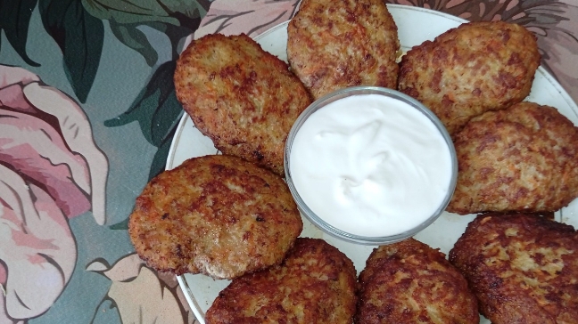 ТАКИЕ КОТЛЕТЫ ВЫ ЕЩЁ НЕ ГОТОВИЛИ, БЮДЖЕТНЫЕ И ОЧЕНЬ ВКУСНЫЕ смотреть онлайн