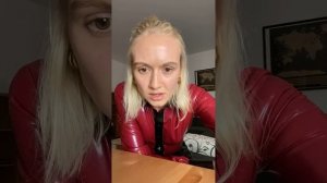 Девушка в латексе