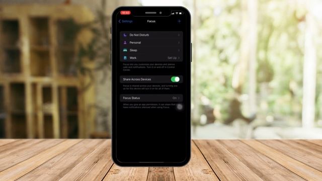 How To Hide Apps on iPhone with Focus Mode смотреть онлайн