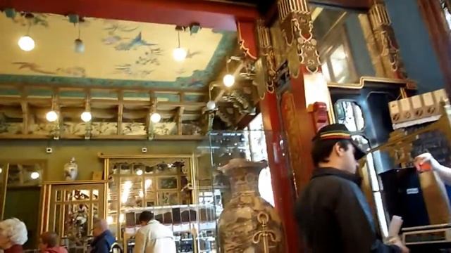 Life in Russia - the Perlov Tea House смотреть онлайн