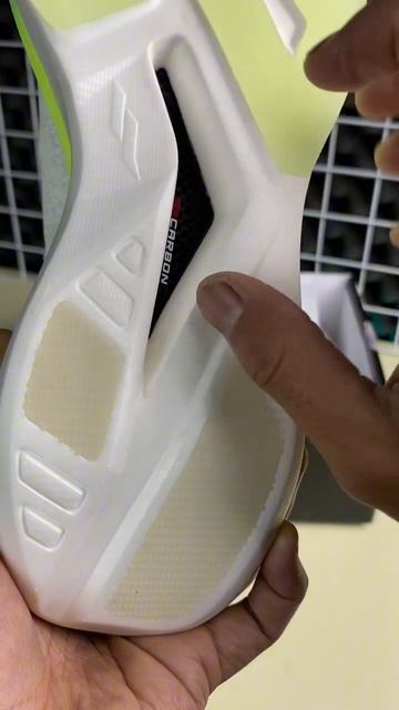 Спортивная модель Mills Enercharge M1 смотреть онлайн