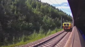 Поездка на электричке РЖД "Бискамжа - Геологическая" - вид из окна вагона | Железная дорога