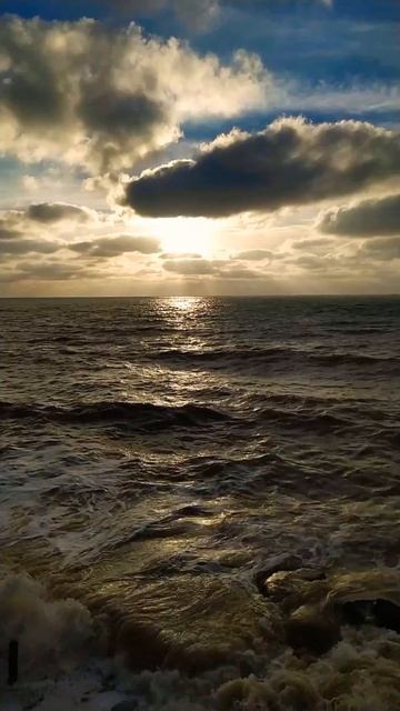 Зимнее Чёрное море #крым смотреть онлайн