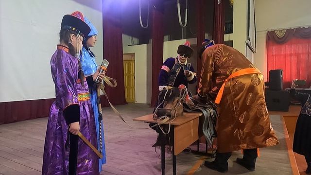 АГЫН НЭГЭДЭХИ ҺУРГУУЛИДА ЭХИН КЛАССАЙ ҺУРАГШАД УРИЛДАБА