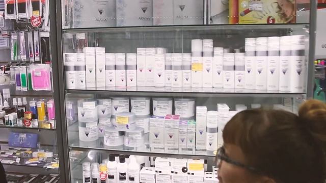 Удачный шоппинг в Профессионале смотреть онлайн