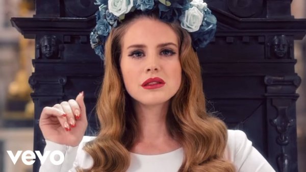 Lana Del Rey – Born To Die