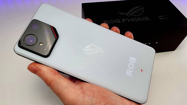 Взял ASUS ROG PHONE 9 и ОБАЛДЕЛ этот Смартфон РВЁТ ВСЕХ и Xiaomi и Samsung! ⚡ Топ НОВИНКА 185Hz