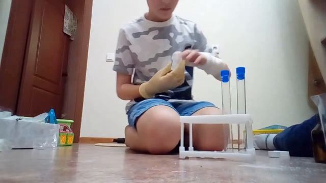 Реакция металлов на кислоту смотреть онлайн