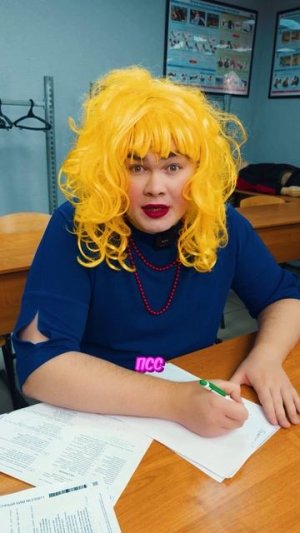 📚 РОДИТЕЛИ СДАЮТ ЕГЭ 📚 #юмор #владзакроев #мама #смешнаясемейка #shorts #таболапка