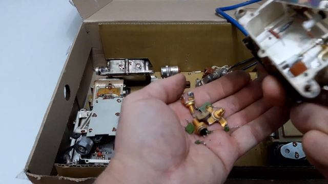 Потенциометр ПТП2 на 1кОм в приборе Х1-47 смотреть онлайн