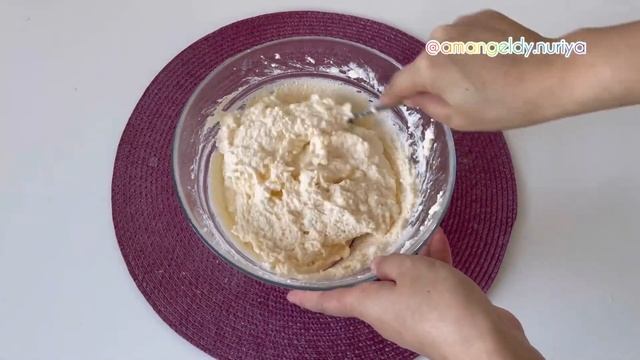 Дәмінде сөз жоқ😋енді осылый жасаймын. Ерекше творожный пирог смотреть онлайн