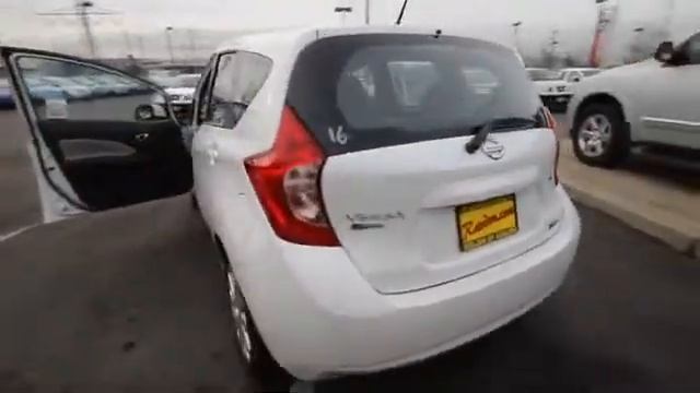 2014 Nissan Versa Note SV EL350815 Aspen White Kent Tacoma смотреть онлайн