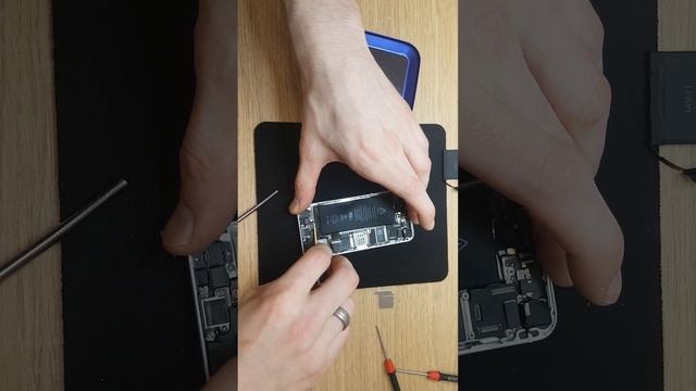 How to disassemble Apple iphone 5s white and assemble. battery install and test смотреть онлайн