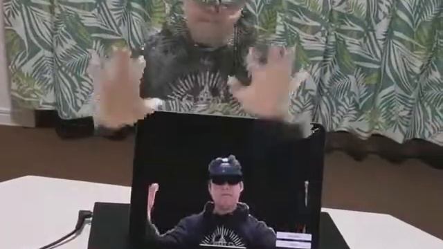 Steaming Real-Time/Recorded Volumetric Video Captured by True Depth Camera смотреть онлайн