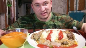 мукбанг/обжор/рис куриная печень с подливом,кабачковая икра/