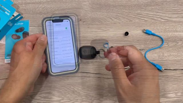 JLab JBuds Mini True Wireless Bluetooth Earbuds смотреть онлайн