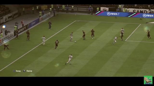 Fifa 19. Голище, Роберто Карлос курит в сторонке смотреть онлайн