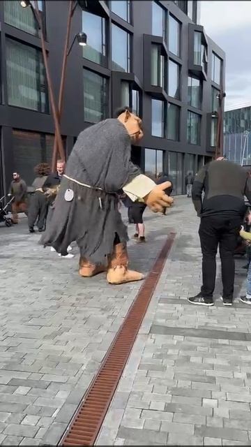 Странная Европа. И шутки её тоже странные смотреть онлайн