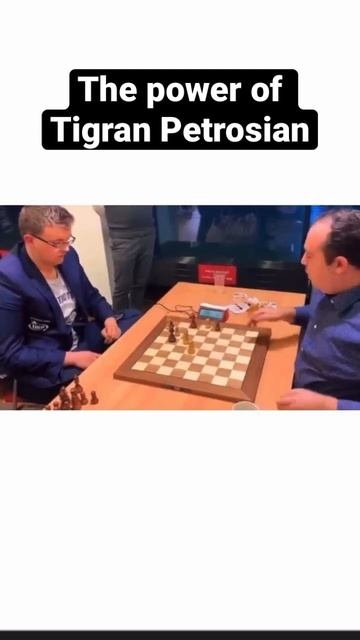 Grandmaster Falls Off his Chair after losing #chess #chessmemes #gothamchess смотреть онлайн