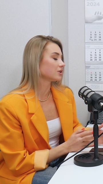 Обильные месячные у девушки. Что делать? Полный подкаст с терапевтом у меня на канале