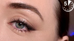 Растушеванная стрелка— красивый и простой макияж за 5 МИНУТ