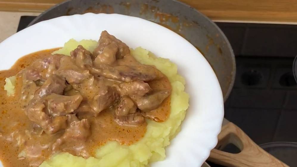 Бефстроганов из говядины. Самый вкусный и простой рецепт Мяса! смотреть онлайн