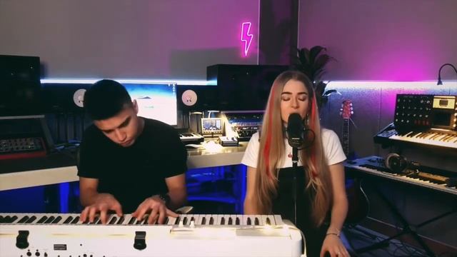 Julaiah - “Off My Back” (Acoustic version) смотреть онлайн