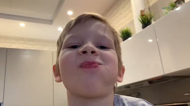 Страшные глаза из пирата-мармелада смотреть онлайн