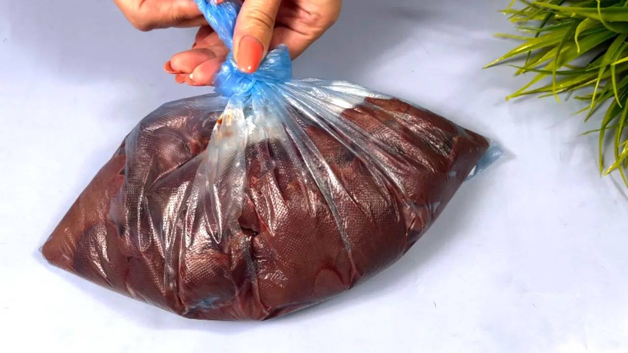 Куриную печень " ПО АЗИАТСКИ" никто не готовит, А ЗРЯ! Безумно вкусно и просто ОЧЕНЬ! смотреть онлайн