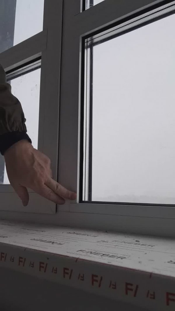 Как снять штапик с алюминиевого профиля рамы. Шлифовка и полировка стекла. https://t.me/bez_linz