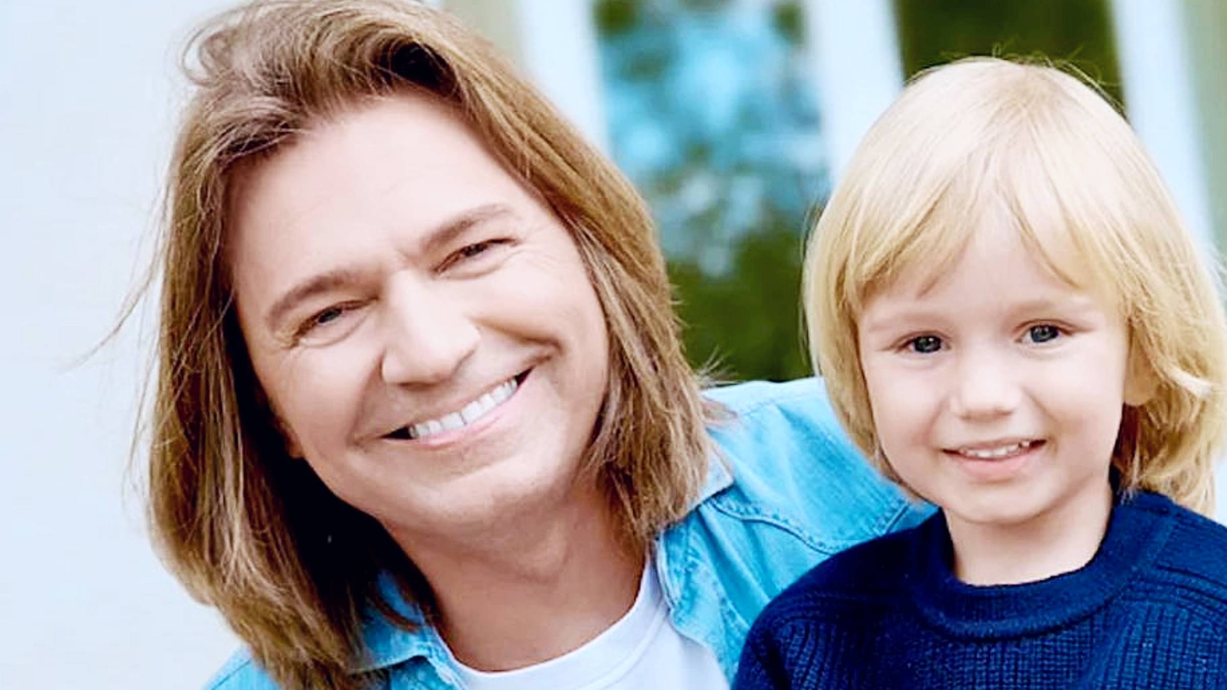 Сын или внук? Журналистское расследование и узнали правду о том, кто родил Марка Маликова смотреть онлайн