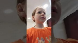 песня double bubble яркий худи