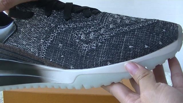 Louis Vuitton Flyknit Sneaker Grey Brown LV V N R from www.flykickss.me смотреть онлайн