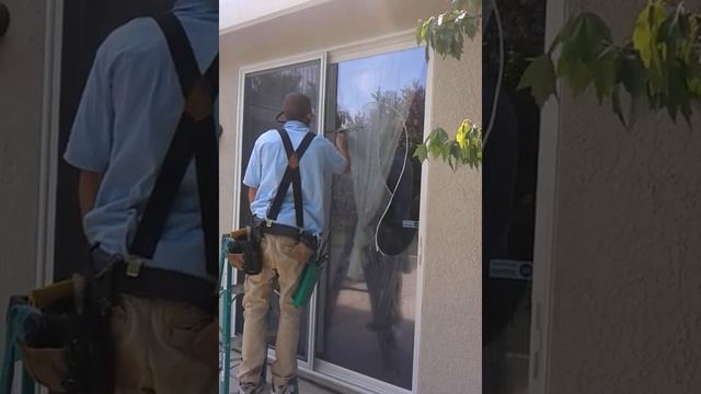 How To Clean Windows The Right Way The First Time In Sacramento, CA смотреть онлайн
