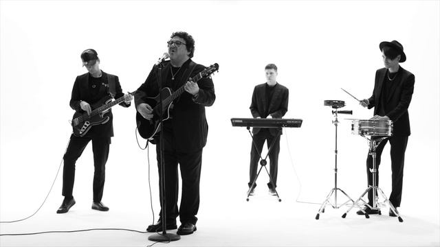 С тобой - Игорь Саруханов и Элина Чага ( КЛИП ) смотреть онлайн