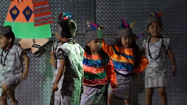 Baile Anaconda 4 años colegio Assiri смотреть онлайн