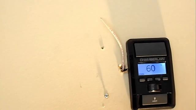 How to Install Screw in Wall with Drywall Plug смотреть онлайн