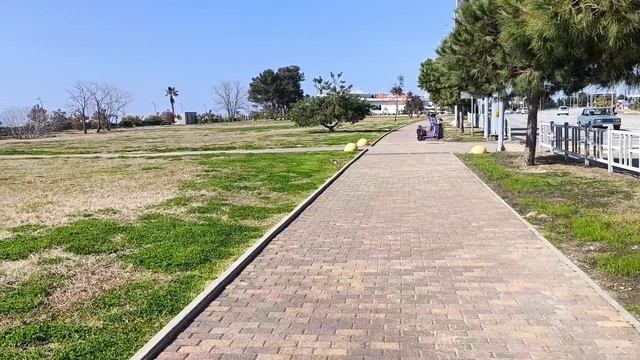 Прогулка по всему Сириусу. Дневное и вечернее время. Сочи. Адлер. смотреть онлайн