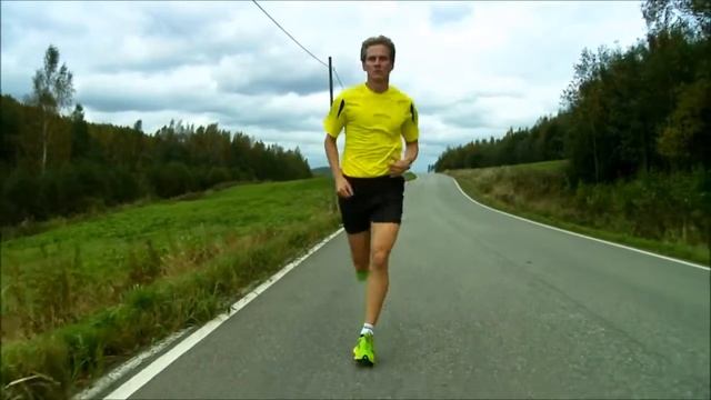 Guide To: Forward Running by Karhu смотреть онлайн