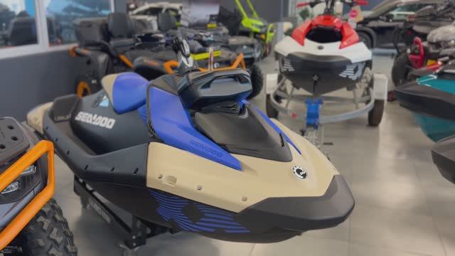 2025 BRP Seadoo Spark Trixx смотреть онлайн