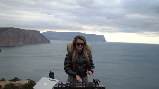 DJ SET By ANASTEYSHA MART