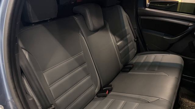 Renault Duster. Авточехлы смотреть онлайн