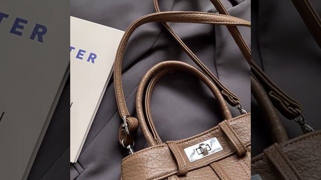 ✅ Женская кожаная сумка 2523 #оптом в интернет-магазине «Сумкины Будни» sumkinybudnu.ru смотреть онлайн