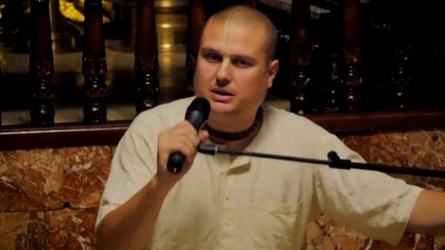 Advaita Simha Prabhu - BG 12.13-14 (31.10.2022) смотреть онлайн