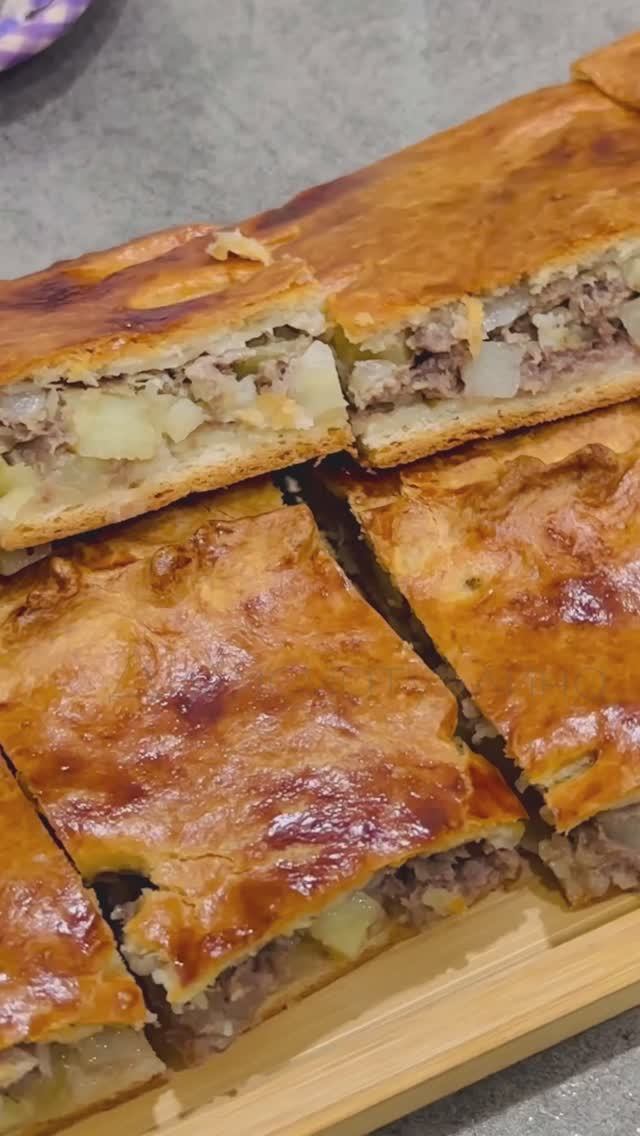 Пирог с мясом и картошкой / Готовлю тесто на кефире для пирога с мясом и картошкой смотреть онлайн