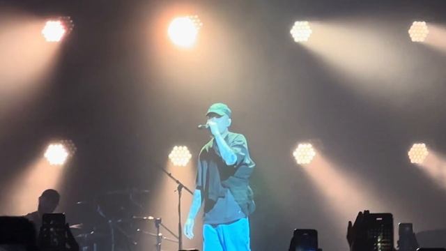 Скриптонит - Бэйб LIVE (концерт Скриптонита Варшава 17.03.24 COS Torwar) смотреть онлайн