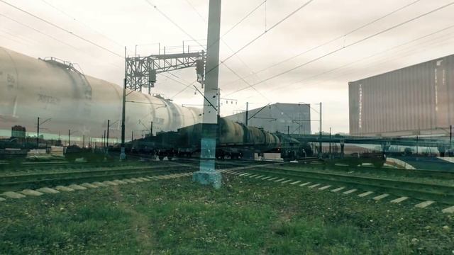 Тепловоз 2ТЭ116-776 с грузовым поездом смотреть онлайн