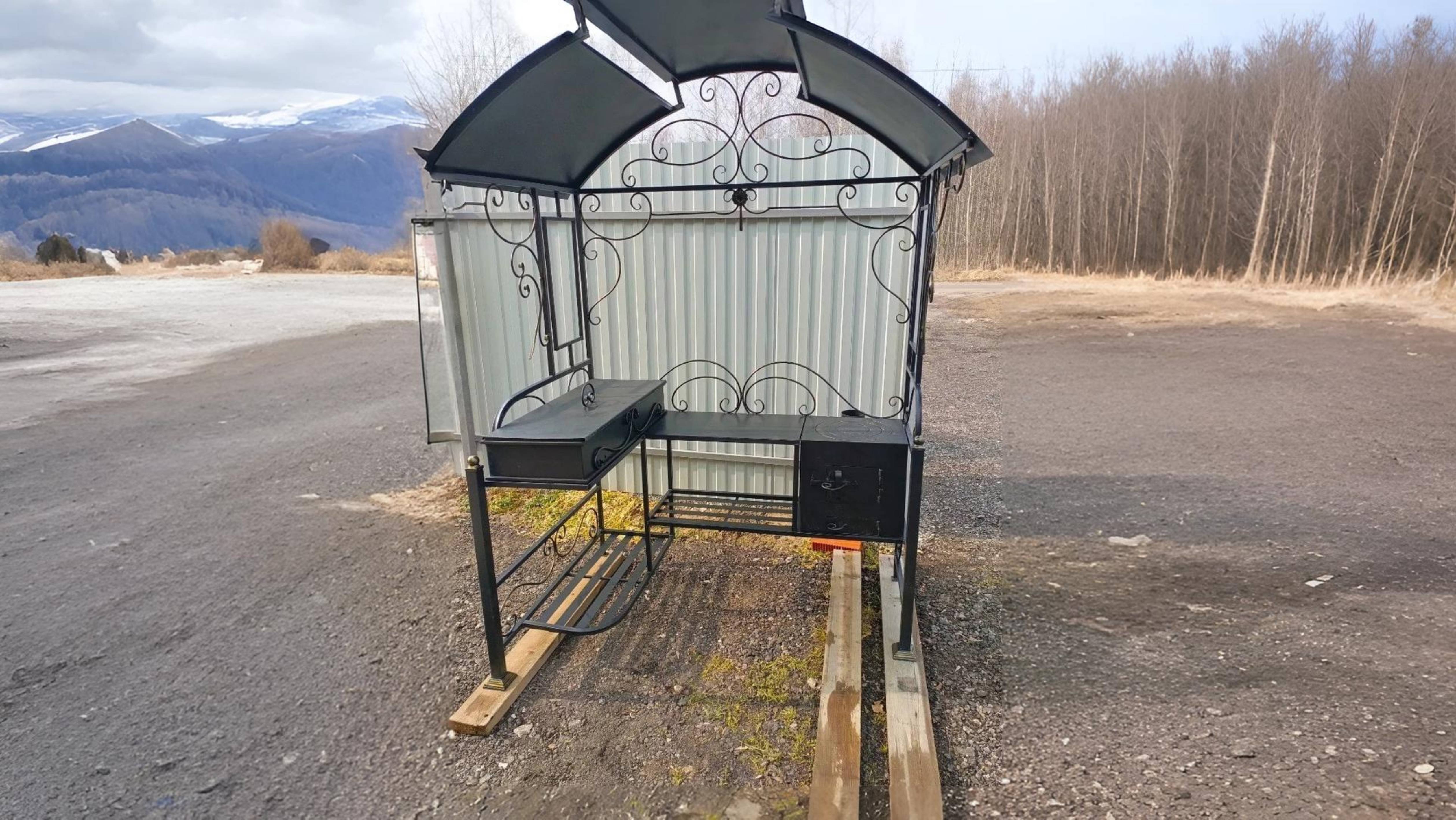 Универсальный мангал "Модерн" по т.84957644402 или mos-mangal.ru/?p=1615
⠀ смотреть онлайн